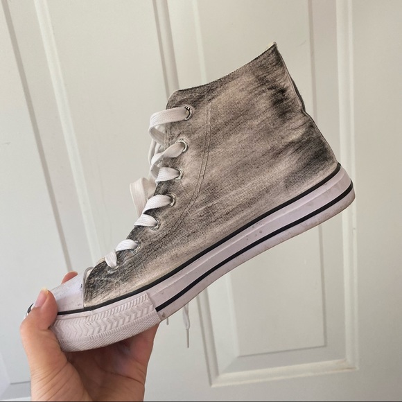 Hand-painted Disney Peter Pan Sneakers - Picture 5 of 5